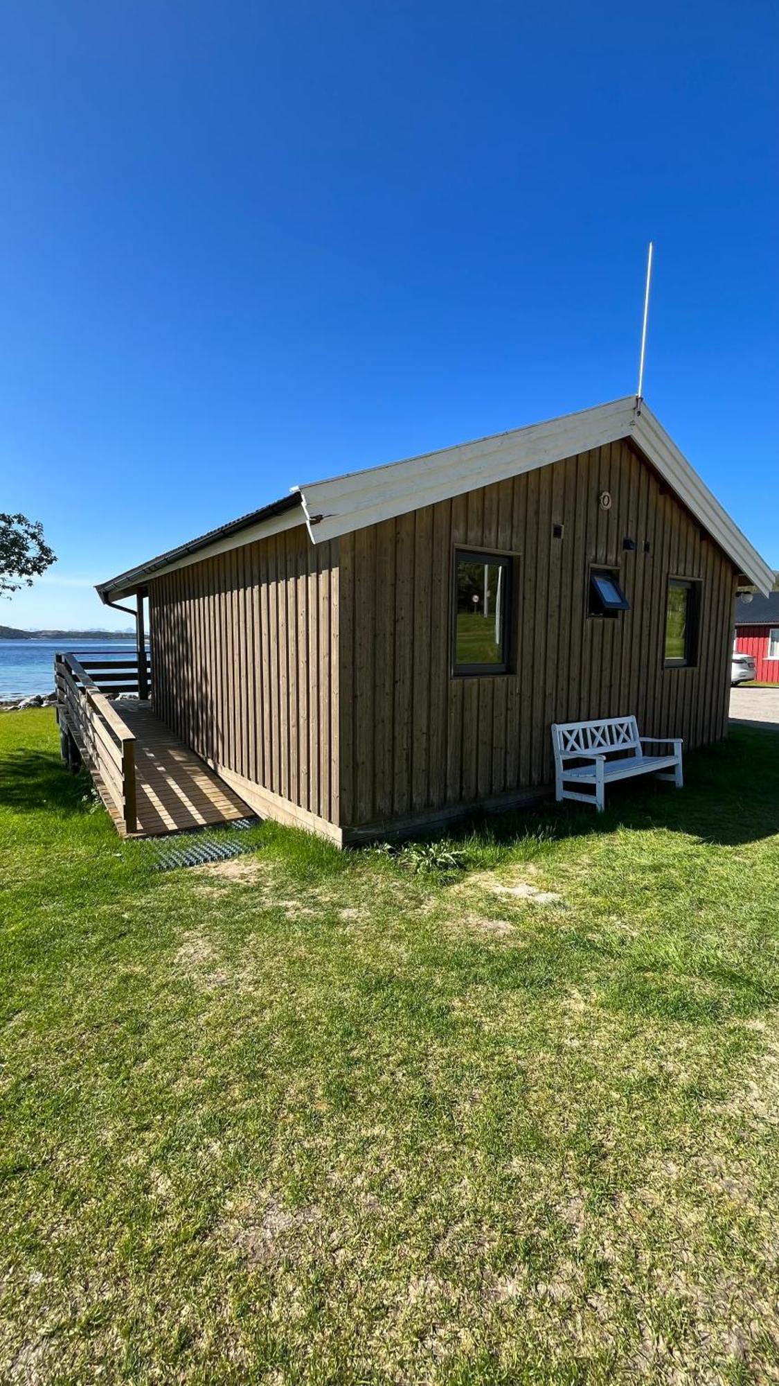 Base Camp Hamaroy Hotel Sørkil Kültér fotó